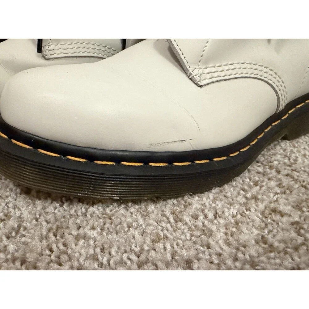 Dr. Martens 1460 Women’s White Leather Combat Ankle Boots US 10